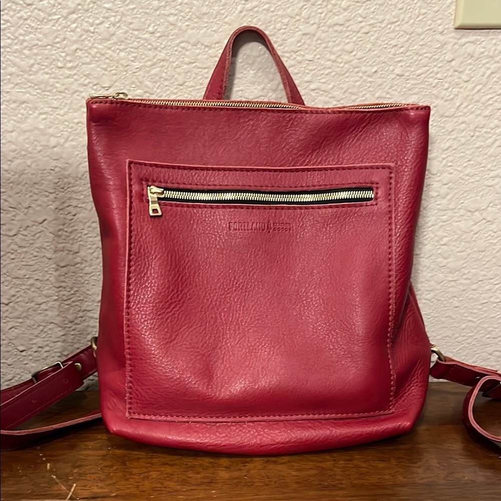 Portland Leather Classic Tote Backpack